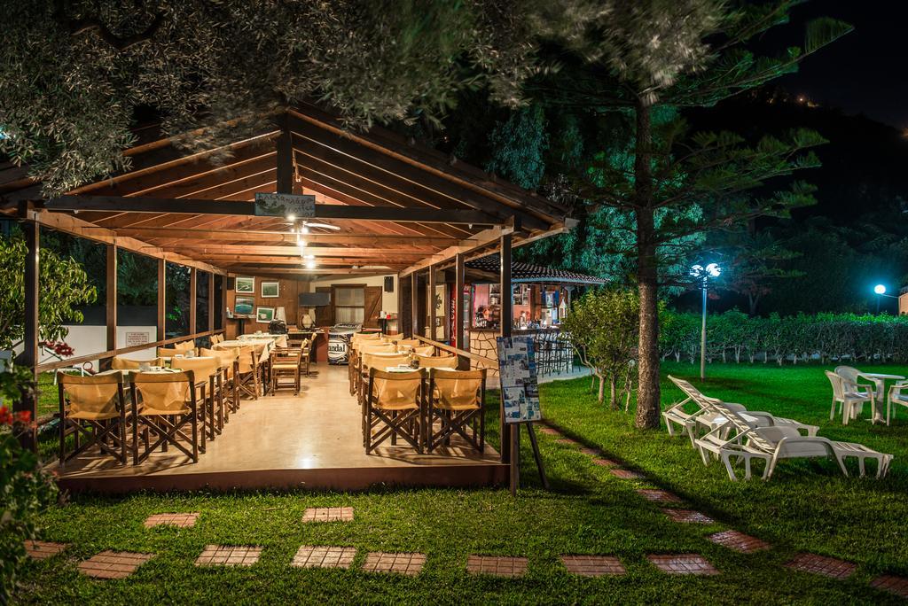 Alexaria Holidays Apartments Fríni Szoba fotó